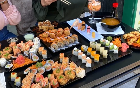 lava-sushi-image1-taqyeem.jpg